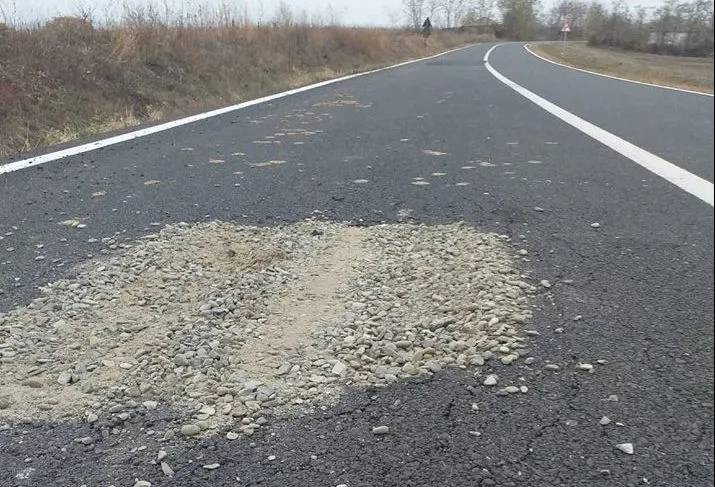 Ministrul Transporturilor trimite o comisie să verifice lucrările la drumul Manoleasa – Rădăuți Prut