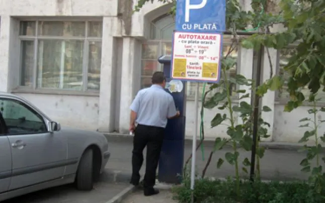 Încasări de peste 100.000 din parcările cu plată