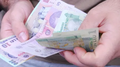 Mai multi botoșăneni au primit ajutoare de la Guvern