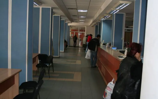 Sute de mii de lei incasați astăzi de către Direcția Impozite și Taxe