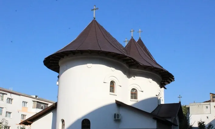 Dosar penal pentru că a furat 15 lei din cutia milei