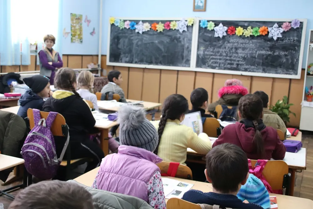 Școlile profesionale se transformă în batalioane disciplinare