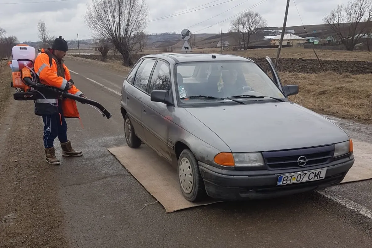 Două comune vor primi bani pentru a se lupta cu pesta