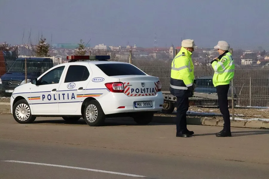 Reținut 24 de ore după ce a furat o mașină și a condus-o fără a avea permis și fiind în stare de ebrietate