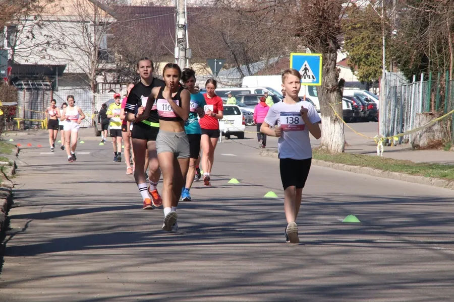 PERFORMANȚĂ obținută de atleții botoșăneni la CN de marș GALERIE FOTO