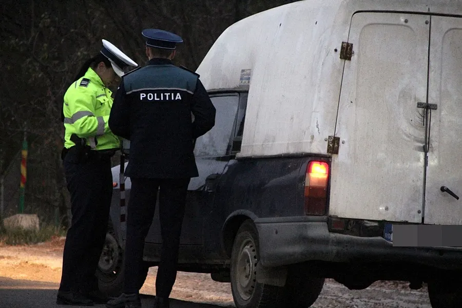 60 de zile sub control judiciar după ce a fost prins de trei ori fără permis