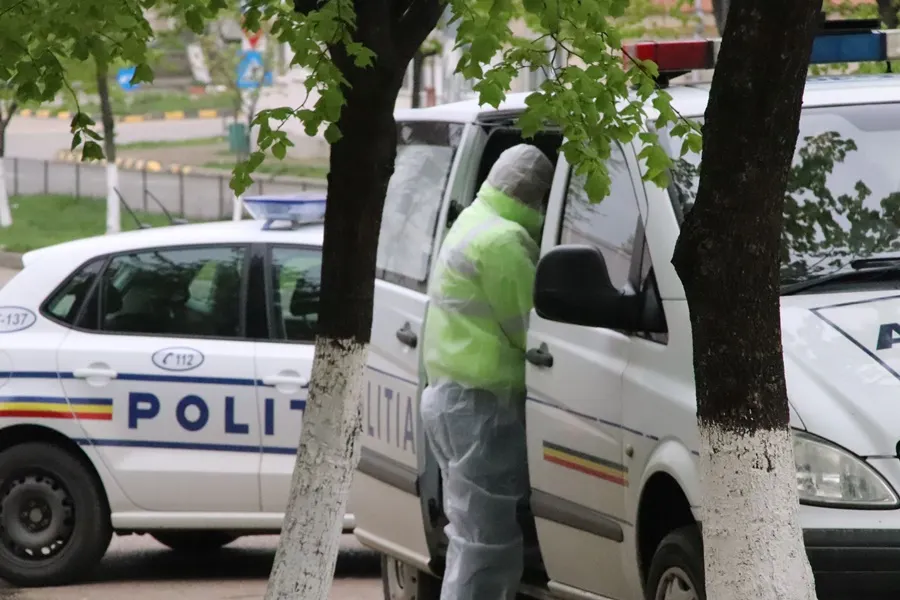 Clădirea Inspectoratului Județean de Poliție evacută din cauza unui apel telefonic