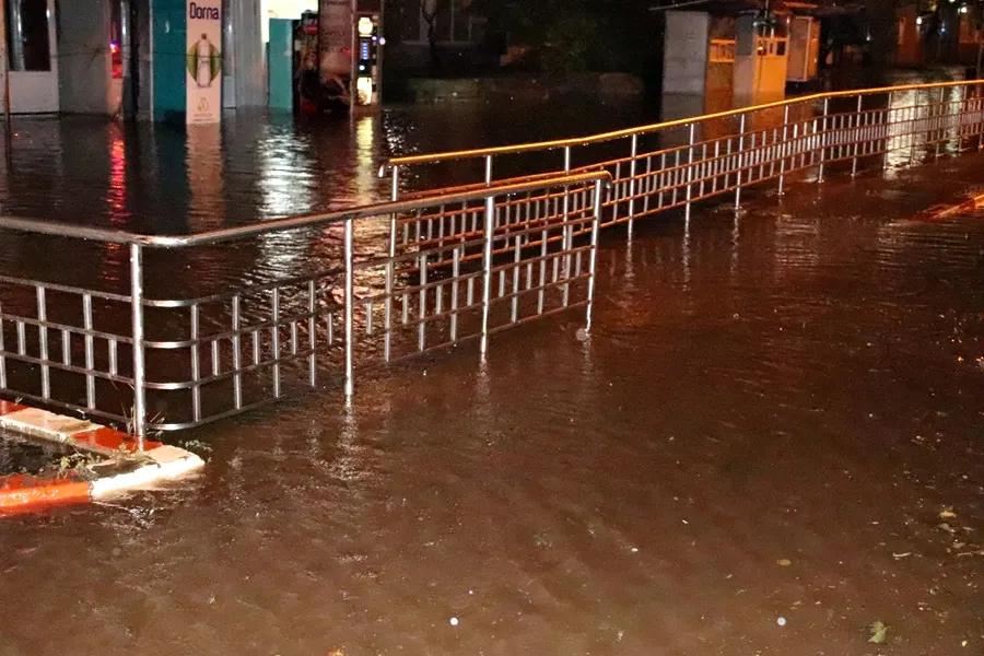 Potop în municipiul Botoșani FOTO&amp;VIDEO
