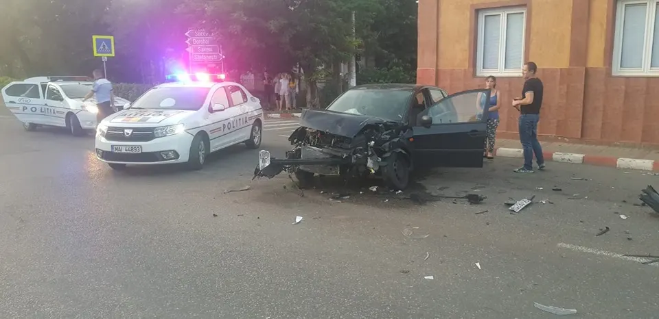 Bărbat rănit într-un accident rutier