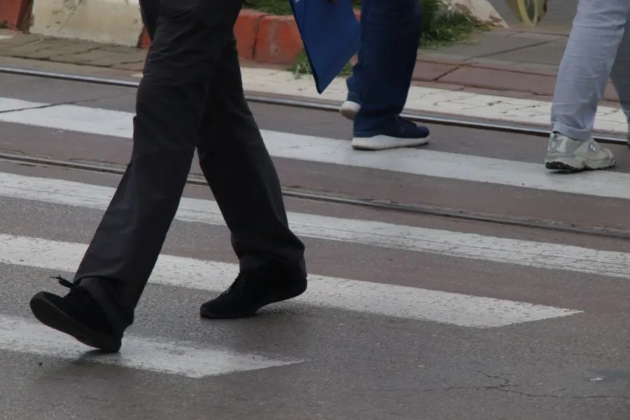 60 de pietoni amendați într-o singură zi la Botoșani