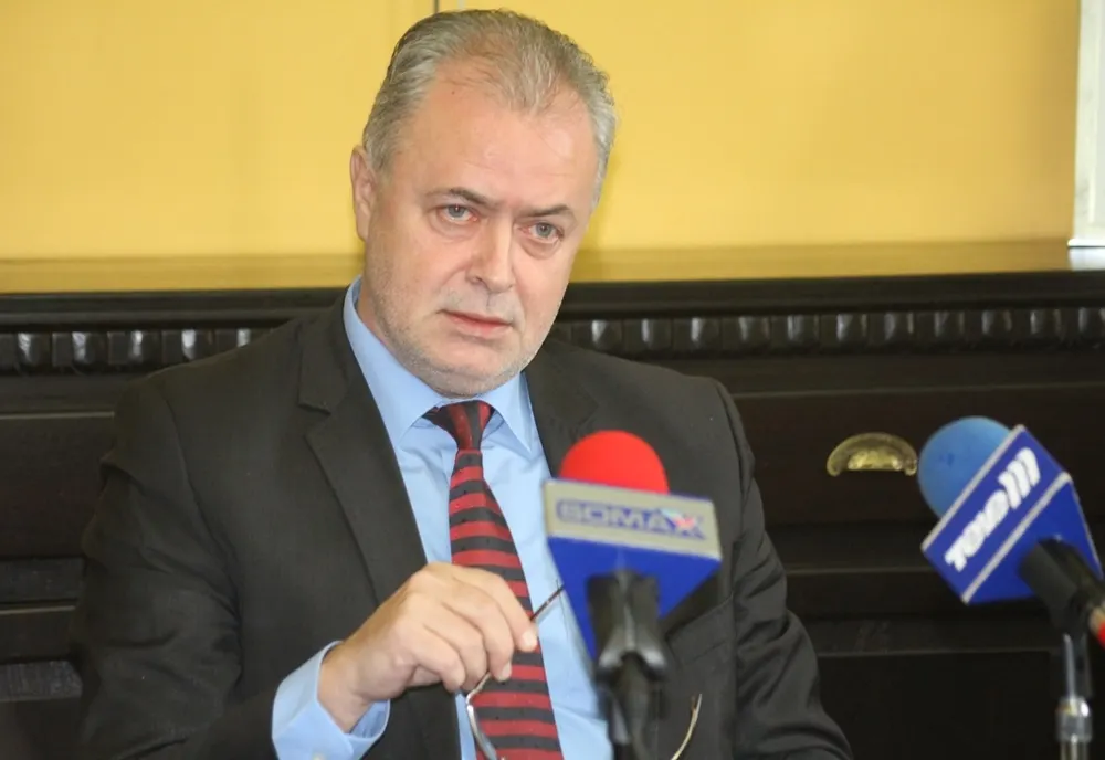 Banii pentru zilele orașului și activitățile sportive vor fi direcționați către achiziția de materiale de protecție și dezinfecție