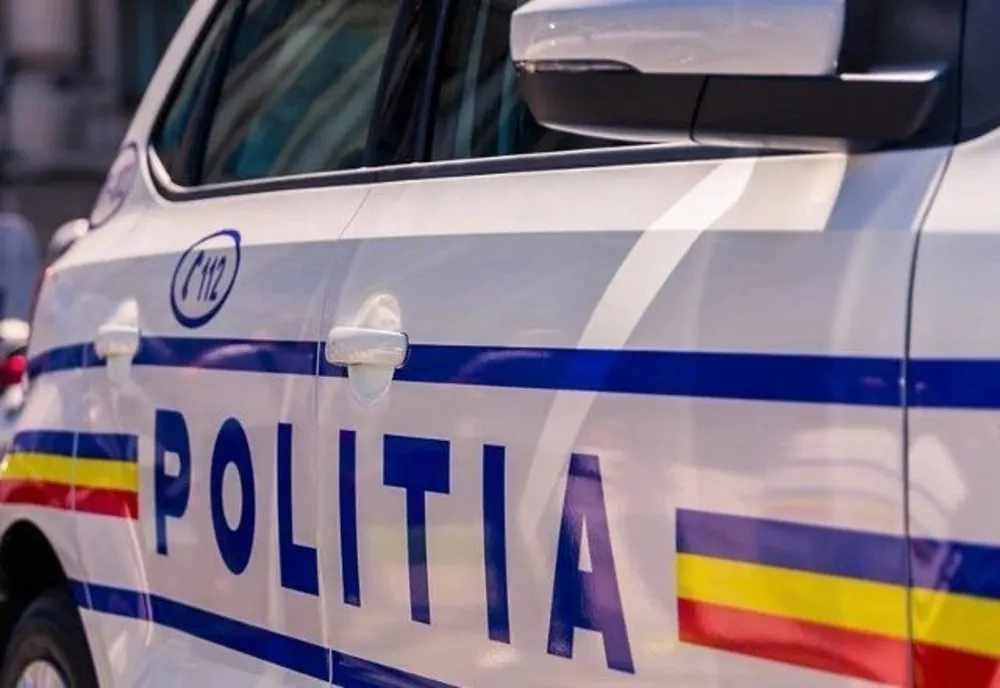 Motociclist cercetat penal și amendat pentru că nu avea documentele