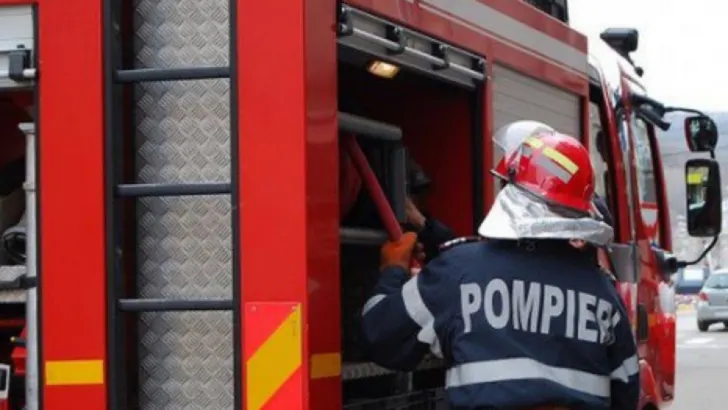 Pompiuer militar, găsit mort într-o unitate din Mizil. Bărbatul avea o plagă prin împușcare