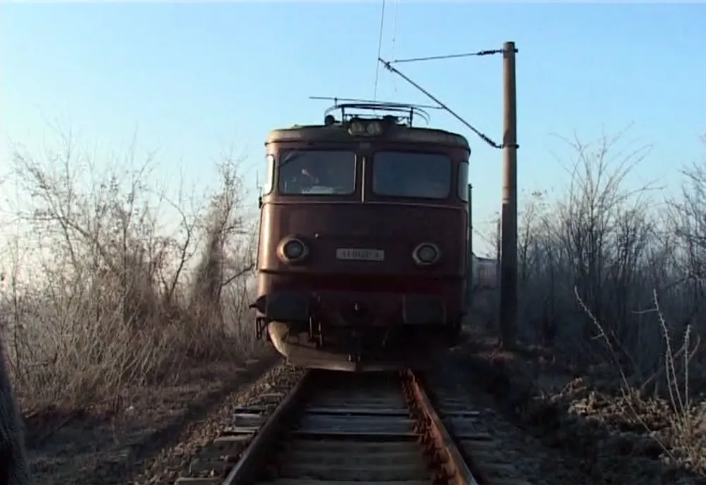 Tânăr reținut după o tâlhărie în tren