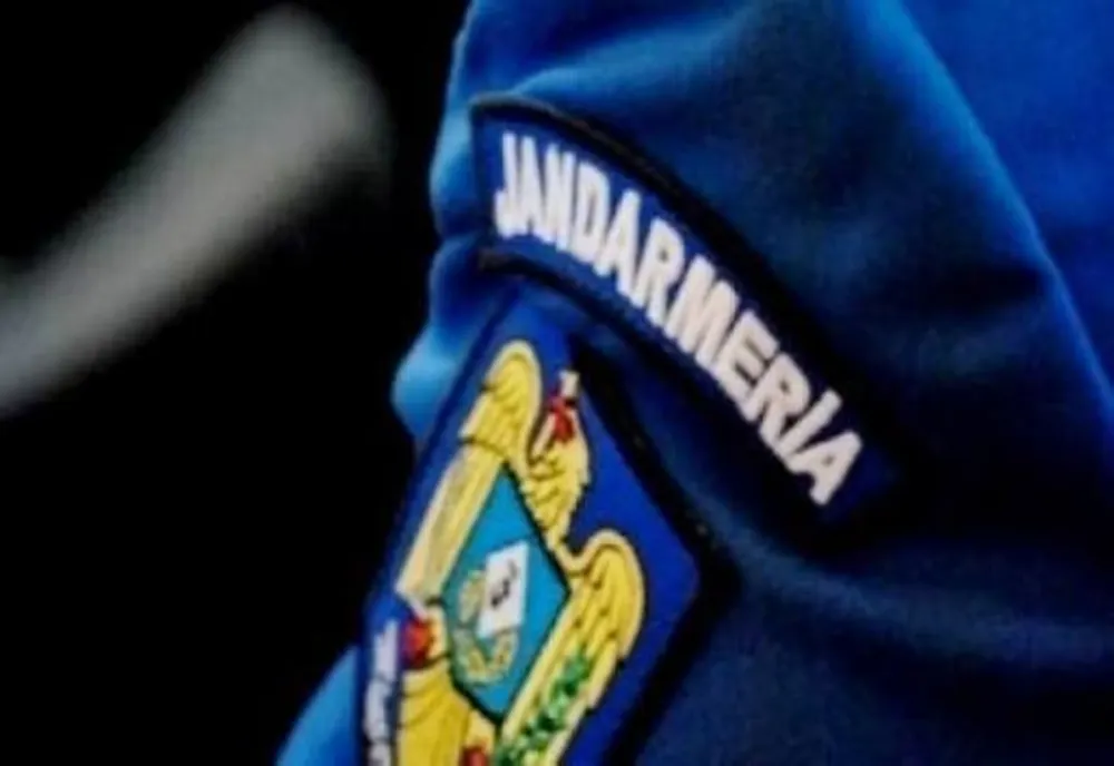 Un bărbat aflat în carantină a fost amendat de două ori în aceeași noapte