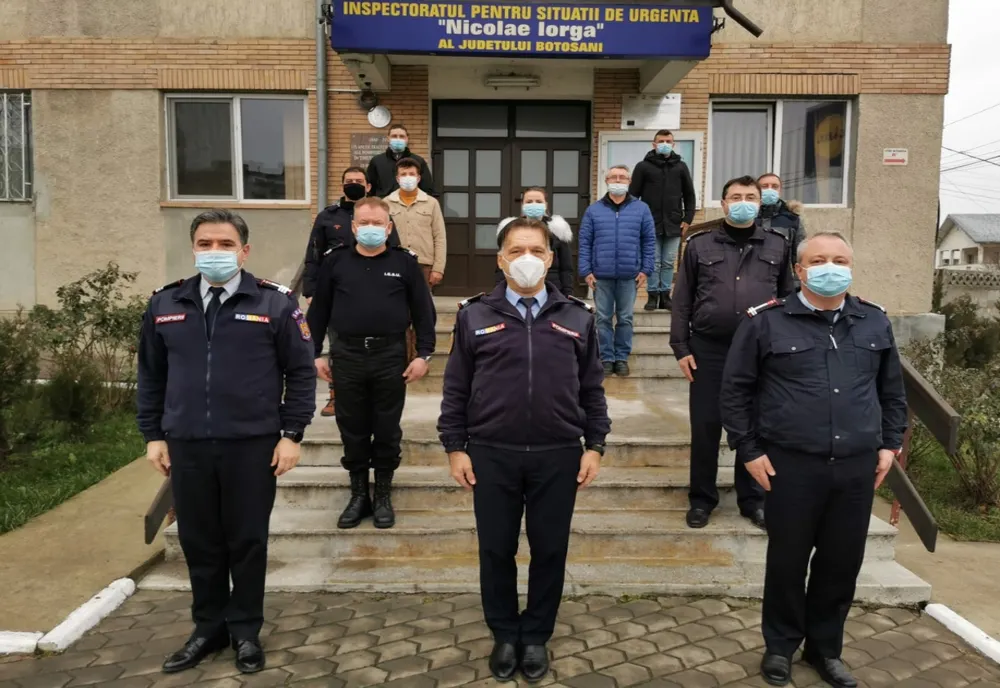 Șapte pompieri angajați, temporar, au început activitatea