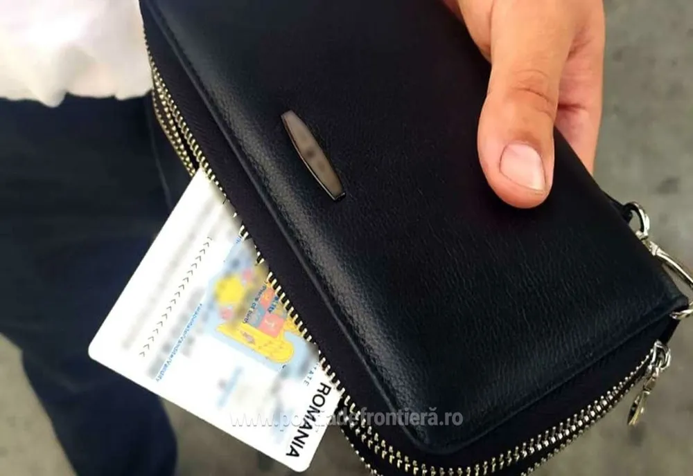 Documente false depistate de poliţiştii de frontieră 
