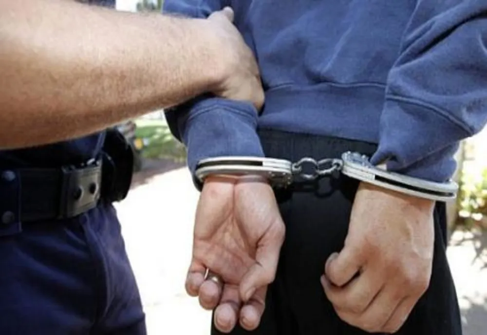 Urmărit general, prins de polițiști în gara din Botoșani
