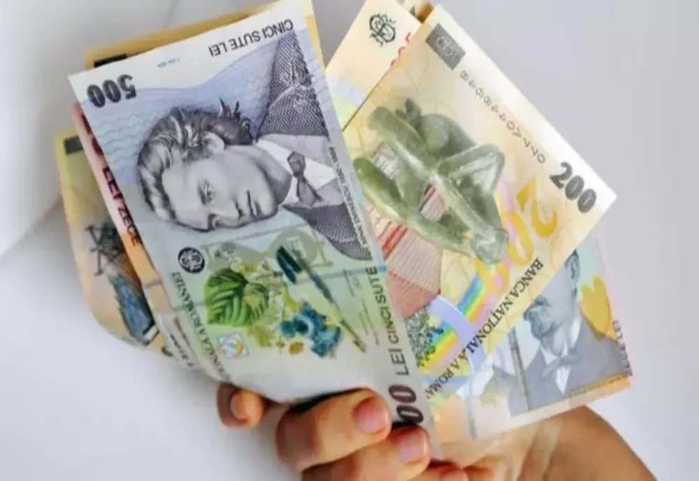 Cheltuielile necesare locuinței depășesc jumătate din venituri. Doi din trei români fac economii la sânge ca să trăiască