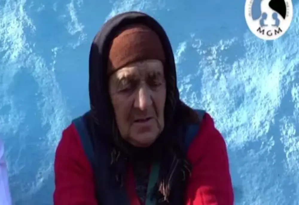 Bătrâna care stă în frig pentru că nu are bani de lemne. Mărturii cutremurătoare: "Am avut o viață grea, mai rău ca la pușcărie..." - VIDEO