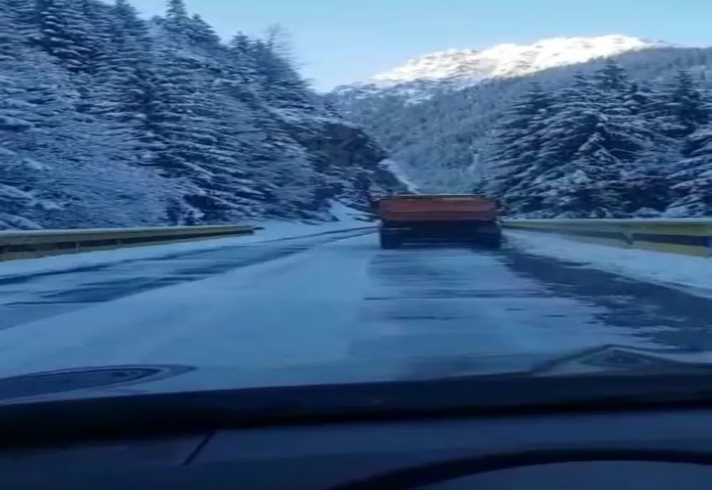 Circulația a fost închisă astăzi pe Transfăgărășan