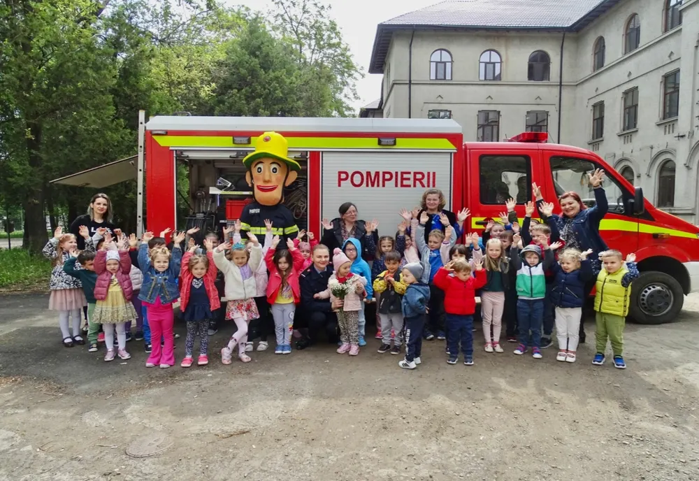 Copiii de la Grădinița Liceului „Alexandru cel Bun” Botoșani învățați să-și protejeze viața