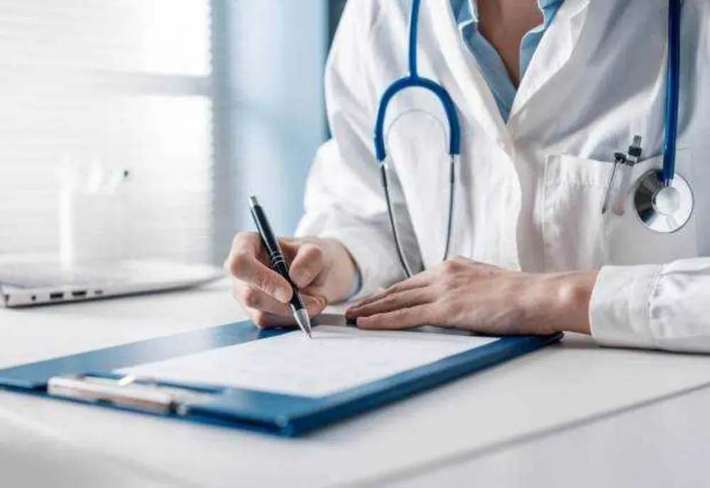 PREŞEDINTELE CNAS: 180 DE LOCALITĂŢI DIN ROMÂNIA NU AU MEDIC DE FAMILIE