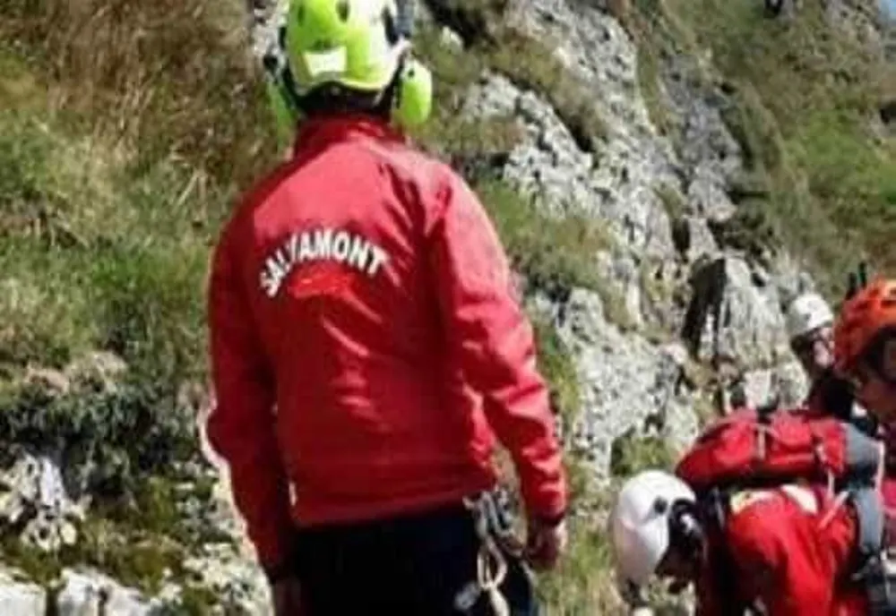 SALVAMONT ROMÂNIA: REDUCEREA SPORURILOR - PROFUND NEDREAPTĂ FAȚĂ DE SALVATORII MONTANI