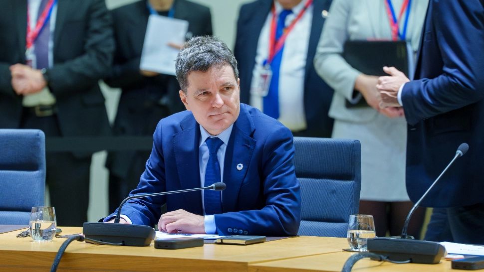 Nicușor Dan, victimă în propriul anturaj? Ion Cristoiu explică cine i-a „vândut” președintelui iluzia unui succes american