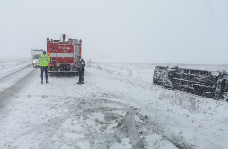 Șoferul care a provocat accidentul de la Zăicești este cercetat pentru ucidere din cuplă şi vătămare corporală din culpă