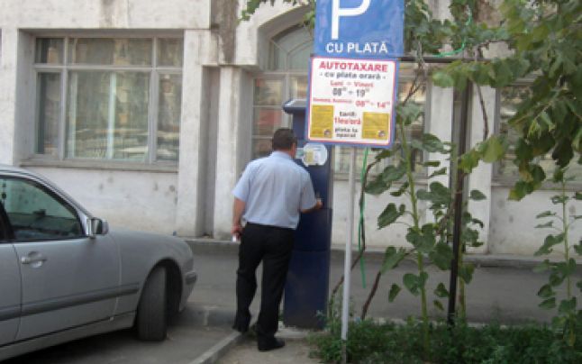 Încasări de peste 100.000 din parcările cu plată