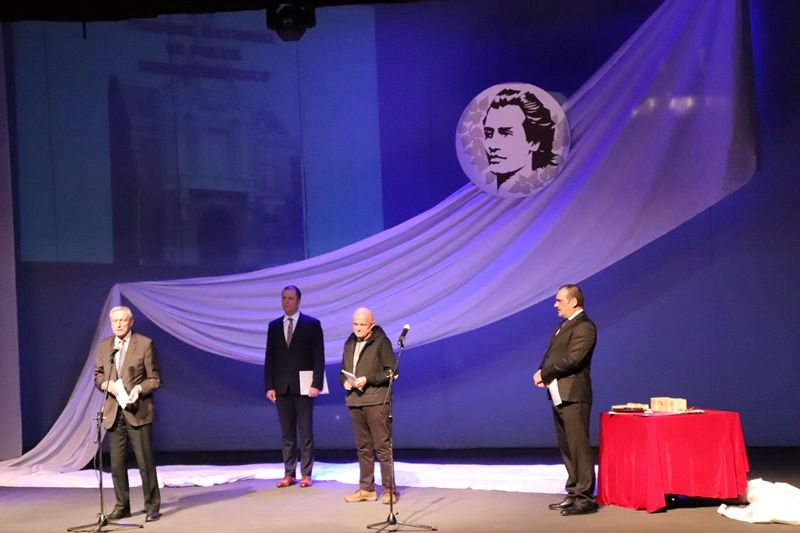 Primăria Botoșani ar putea organiza Premiul Național de Poezie Mihai Eminescu