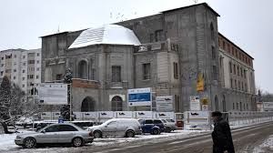 Problemele teatrului Mihai Eminescu readuse în discuție în ședință extraordinară la primărie