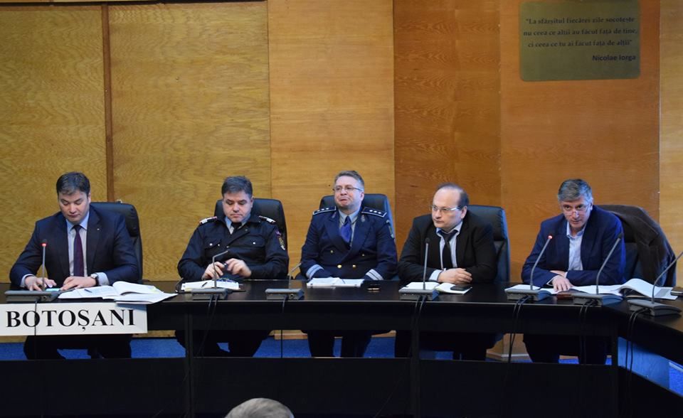 Instruire făcută de Prefectură în vederea bunei organizări a alegerilor europarlamentare