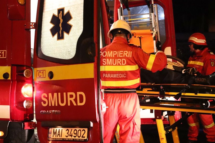 Femeie în stare de inconștiență după ce a fumat o țigară cu etnobotanice