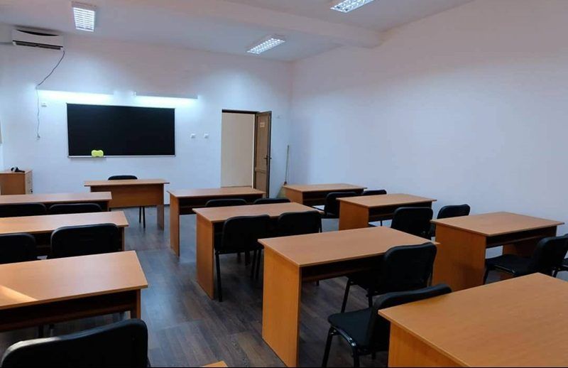 Furt într-o școală din municipiul Botoșani