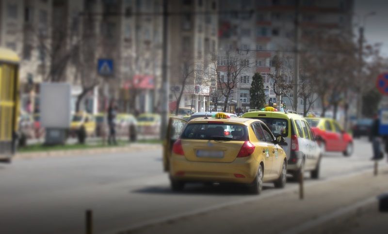 Taximetriști amendați de polițiștii din Dorohoi