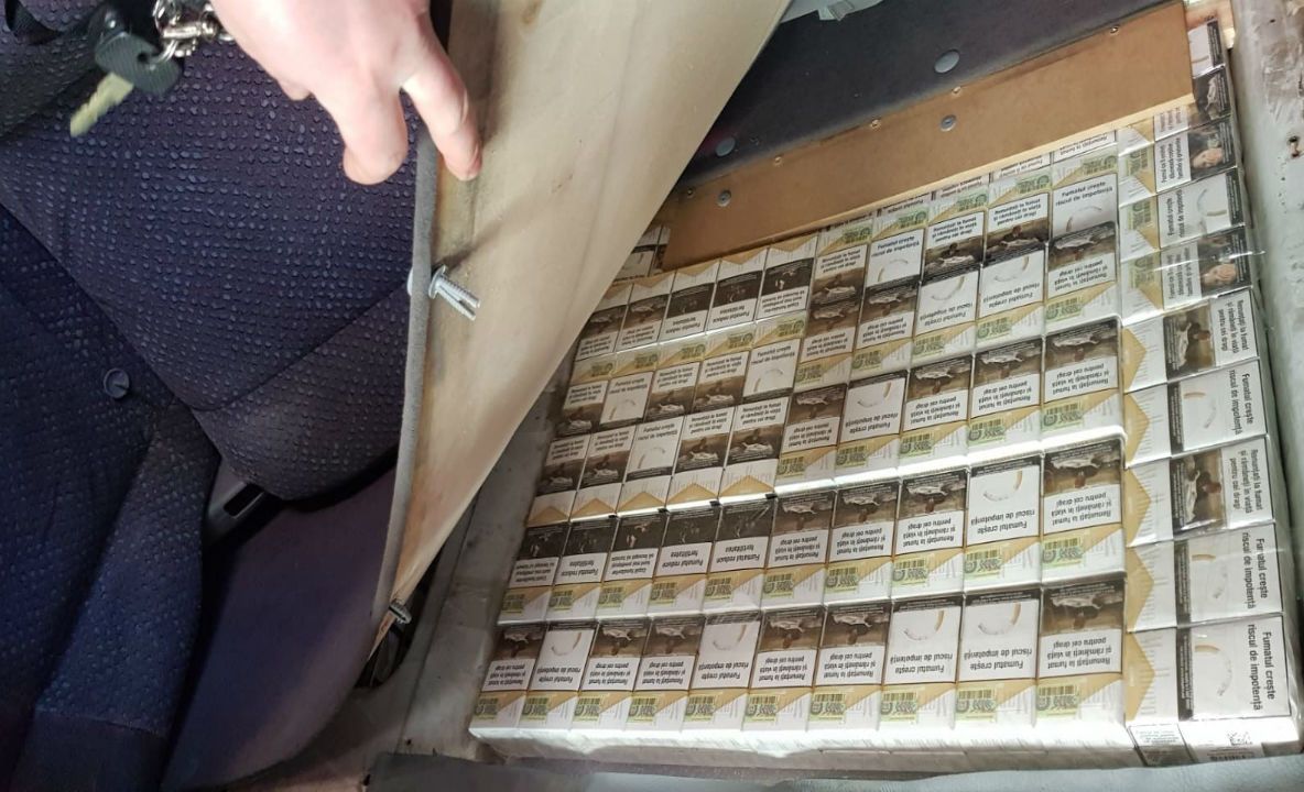 Dosar penal pentru contrabandă cu țigări