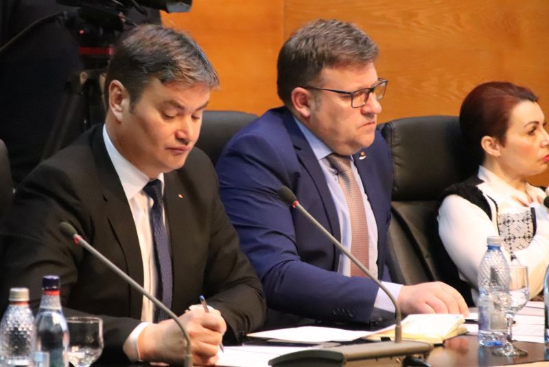 VIDEO. Ministrul Muncii e nedumerit că oamenii vor lefuri mai mari: “Parcă e mai multă agitare acum decât când au fost tăiate salariile”