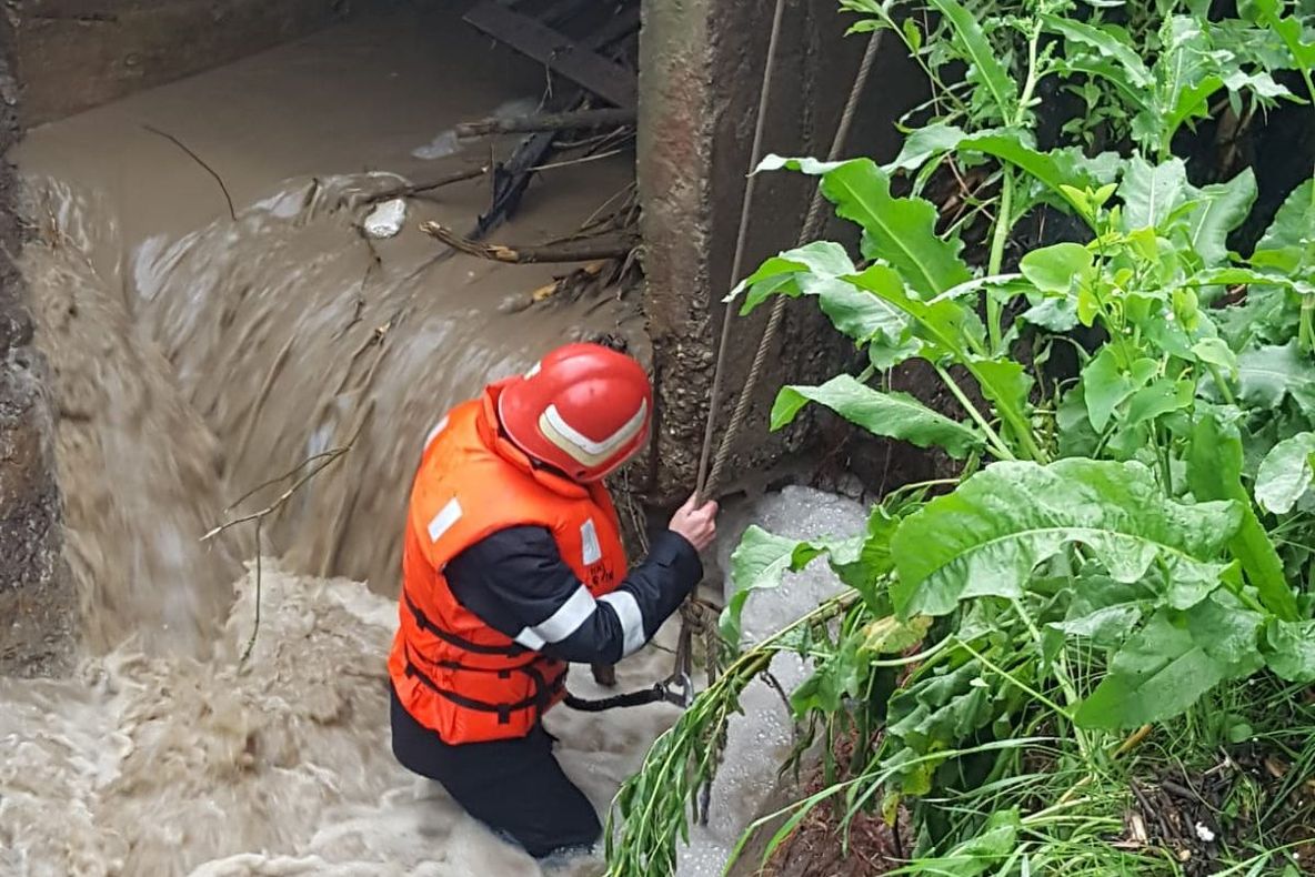 Femeie dispărută de 24 de ore. Pompierii au reluat căutările FOTO