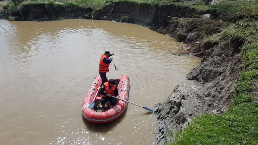 Scafandrii de la Iași veniți pentru a căuta femeia dispărută sâmbătă FOTO