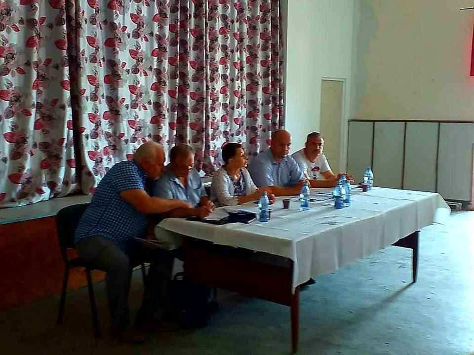 Pesta porcină ține autoritățile în alertă