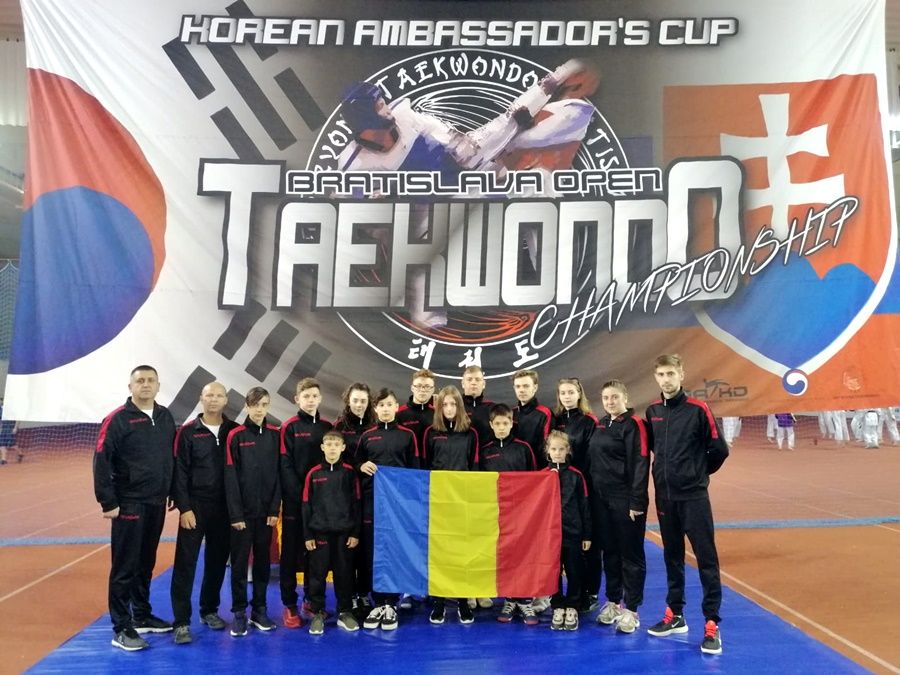 Brilliant Taekwondo Botoșani a cucerit 25 de medalii la Bratislava Open – Korean Ambassador’s Cup 2019