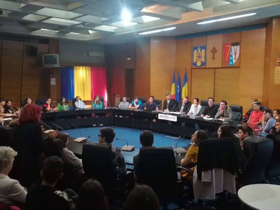 Elevi din mai multe țări în vizită la Prefectură