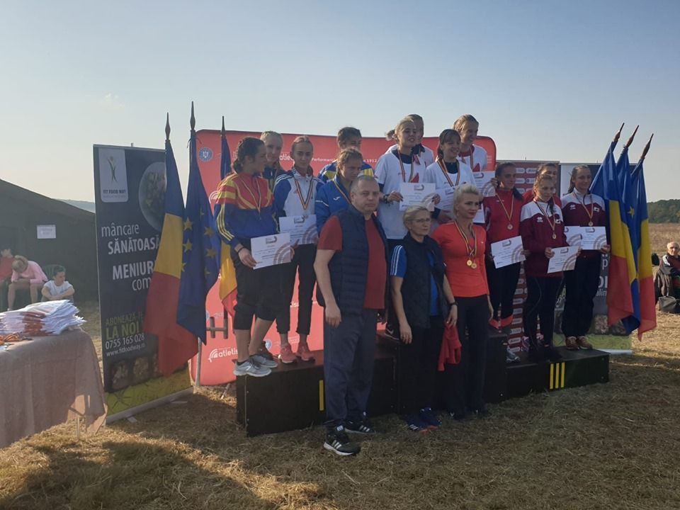 Medalie de argint cucerită de LPS Botoșani la CN de Cros