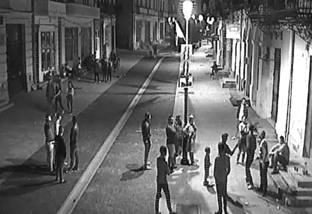 Vicepreședinte USR: “Oricât ne-ar costa, merită scoși romii din Centrul Vechi”