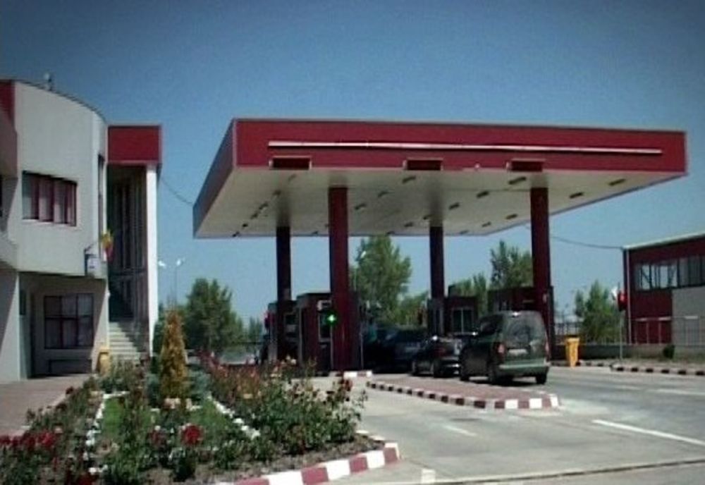 Moldovean prins după ce a condus aproape un an cu permisul suspendat 