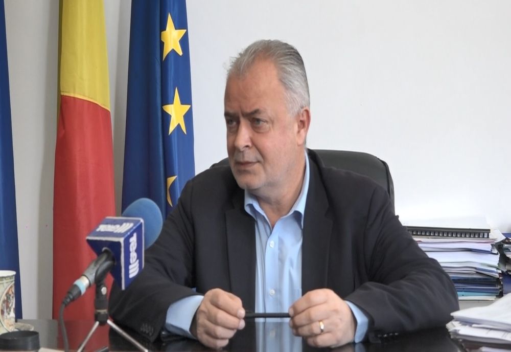 Primarul Flutur nu va urca pe scenă în noaptea de Revelion: „Oamenii nu vin să mă vadă pe mine”