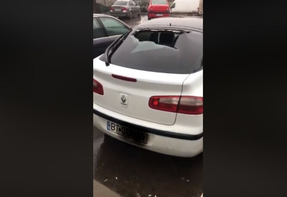 Furtuna a creat pagube în municipiul Botoșani / FOTO