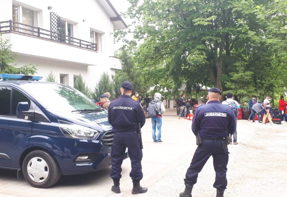 Muncitorii sri-lankezi au ieșit din carantină și au părăsit județul Botoșani